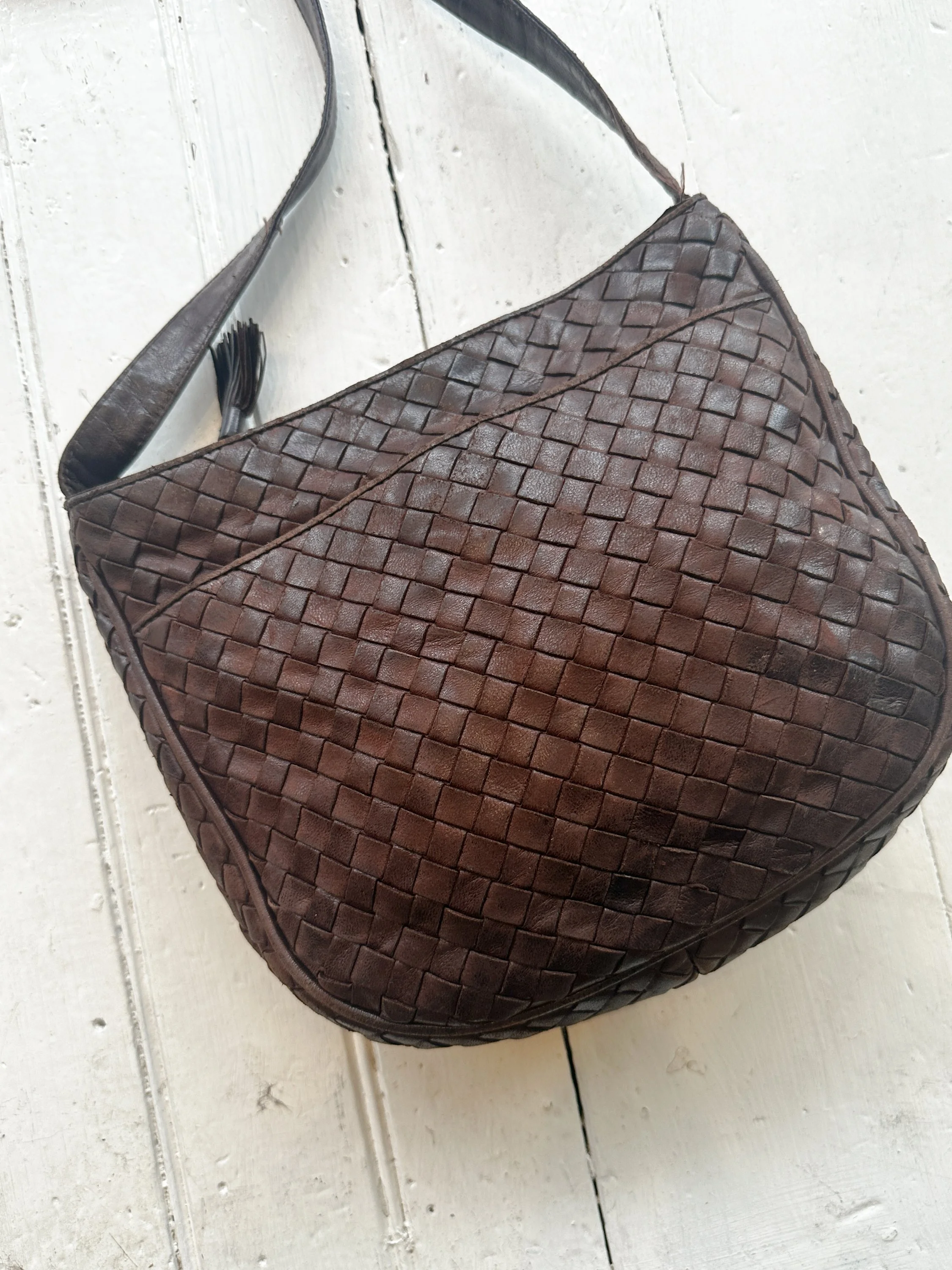 Bottega Venetaブラウン　レザー バッグ 1980s Bottega Veneta Chocolate Brown Intrecciato Leather Shoulder